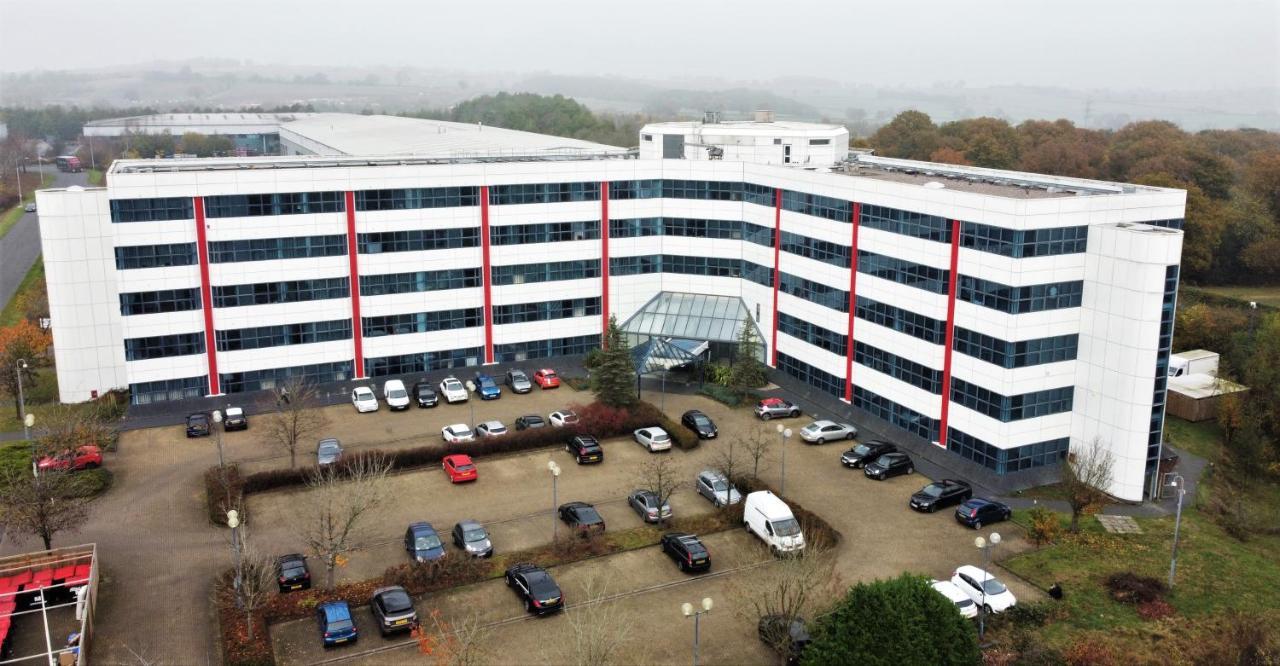 Sapphire House Apartments Telford Eksteriør billede
