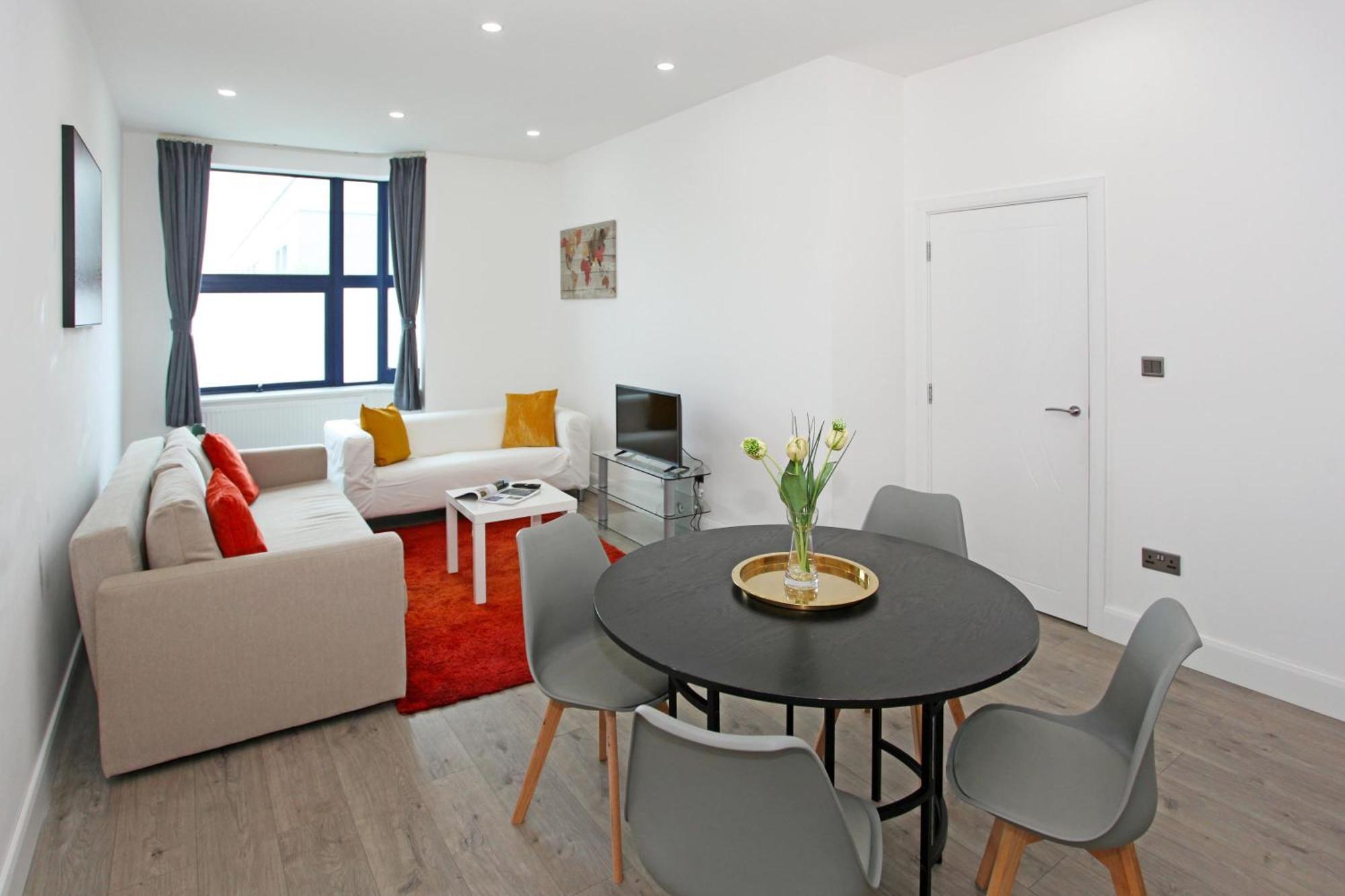 Sapphire House Apartments Telford Eksteriør billede