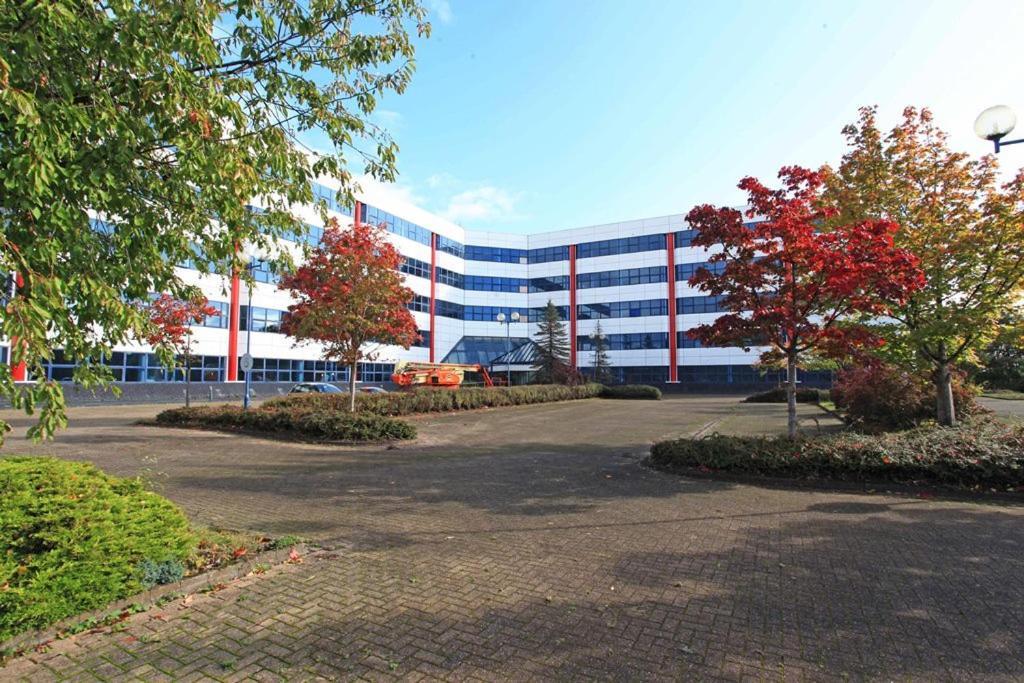 Sapphire House Apartments Telford Eksteriør billede